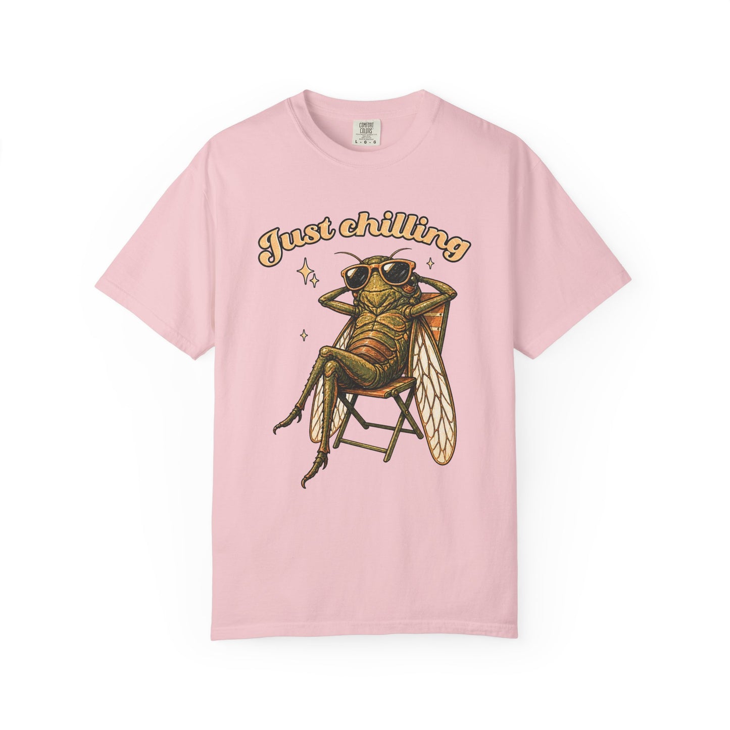 Just Chilling Cicada Graphic T-Shirt